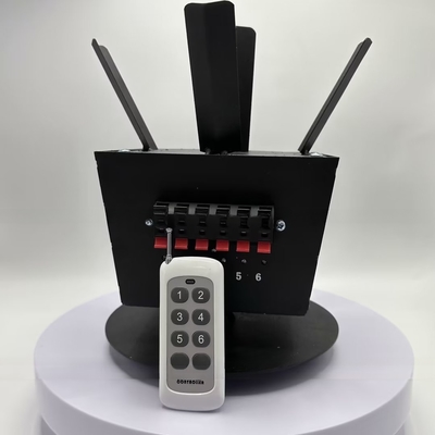 IP55 회전 불꽃놀이 분수 기계 무선 연속 원격 제어 500m 불꽃놀이 발사 시스템